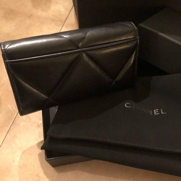 🖤CHANEL 🖤 - Picture 5 of 8